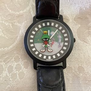 Fun Warner Bros watch. Good condition, some wear on strap. Fun for cartoon fans.